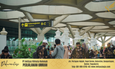 11 Feb 2027, Umrah Ramadhan Slamet Program 9 Hari, Umrah dari Jogja